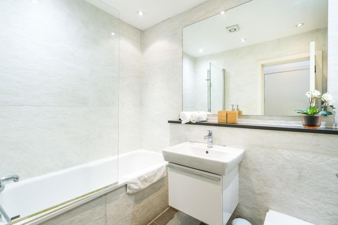 Spacious 2 Bedroom / Earls Court / Kensington Londres Extérieur photo